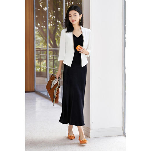 纯色醋酸短外套 米思阳2025夏季新款气质通勤链条拼接修身显瘦西装外套女1647 商品图2