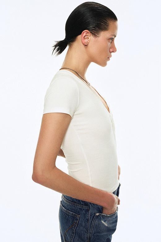 【4月28日 下午14:00 秒杀】怕领口低的宝宝内搭小吊带 Liegee V型亨利衫 来啦 微胖身材的舒适区 节后发货 勿催哈 商品图4