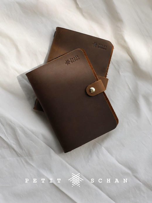 1200积分兑换 PETIT SCHAN小闪 时光手札 头层牛皮高级复古感手账本 商品图4