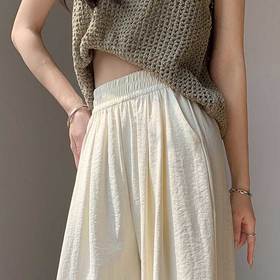  今夏“奶芙裤”火了！是谁还没拥有凉快好穿的氛围感神裤！1秒穿出好比例