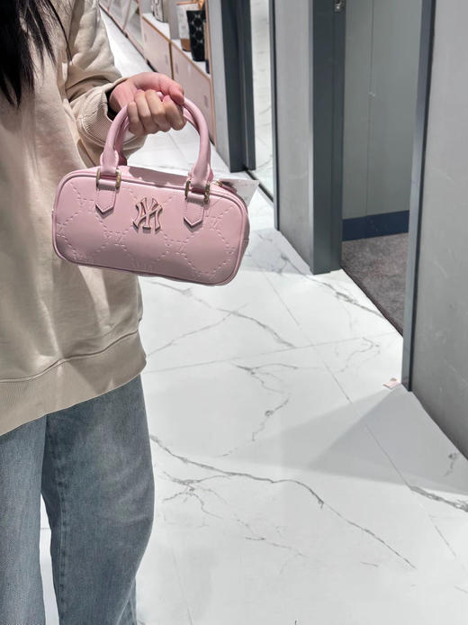 【专属】百搭款#MLB保龄球包，玛卡龙色系真好看！可手提/可斜跨！而且容量也不错～ 商品图5