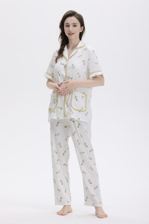 连绵·棉感涤碎花三件套 (短袖+长裤+短裤) 胸垫款 商品图4