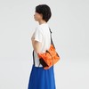 2楼素然尼龙布斜背包吊牌价795 商品缩略图2