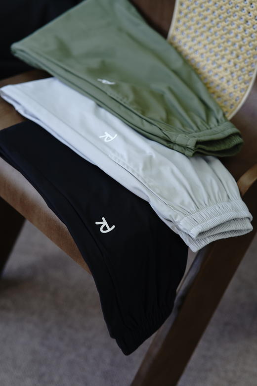 🌟【品牌直发】RUNRUNGO夏季夏季速干休闲套装🌈runrungo瞬吸🧽【宣纸裤】·10min⏰️速干·抗菌，滴水速吸，10分钟自然速干， 面料自带透气小孔 商品图2