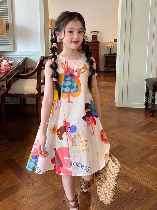 🌿夏日甜心必备穿搭❗️甜过初恋💕110-160码！【吉米故事▪️趣味涂鸦背心裙】被女儿穿去幼儿园追着要链接的小兔连衣裙🔥 超美的油画风 商品图1