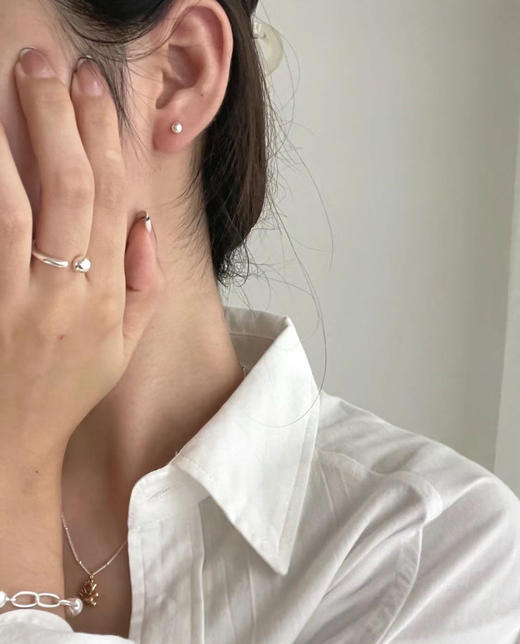 点击购买！耳洞养护专家推荐👩⚕️【足银养耳流光银豆/‎闪钻两心相悦耳钉】 商品图12