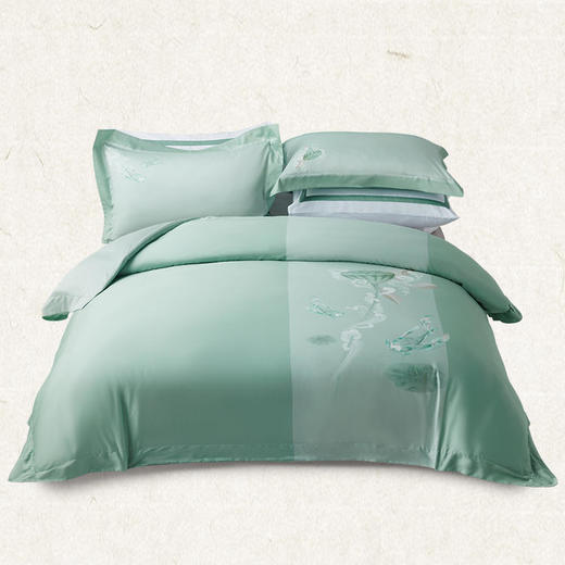 多喜爱IP款 山海经 60S贡缎长绒棉四件套（昭瑶 山海静遇 山灵曼路  山川意境  云海文鳐  青莲云鳐 云深之处  夜阑谣  墨色江山） 商品图4