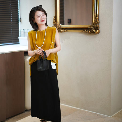 【现货】良木礼真丝丝绒背心（S538） 商品图4