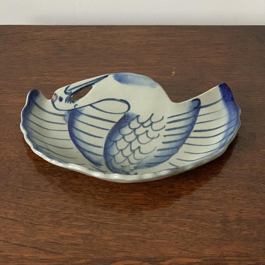 日本名家作仙鹤手绘异型陶碟 保存品 商品图0