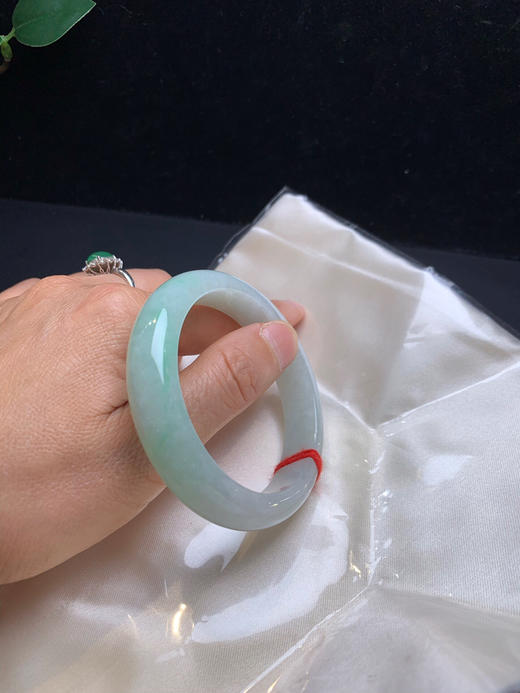 612787，56飘绿手镯，一截带绿，清新干净 润润的 商品图5