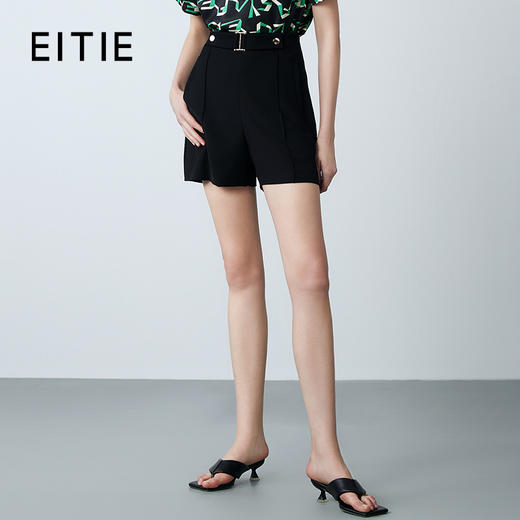 EITIE爱特爱夏季新款简约高腰显瘦黑色直筒休闲舒适短裤7805503 商品图0