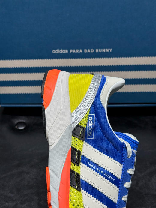 夏季特惠💰320 BAD BUNNY x AD Originals ADIZERO 
SL 72 联名柔软舒适防滑耐磨低帮生活休闲鞋 商品图6