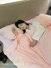 ✨温柔陷入，一觉睡进云朵里【超柔有氧云朵泡泡纱夏被四件套 】 轻盈得像空气，柔软得像云朵 贴上肌肤的那一瞬，整个人仿佛被温柔接住 商品缩略图4