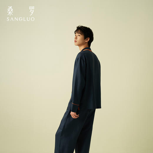 桑罗魔法小狗涂鸦印花藏青色简约男士家居服100%桑蚕丝2025新款 商品图4