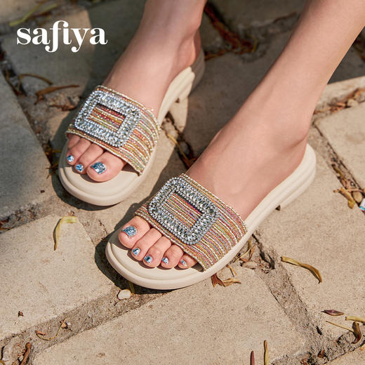 预售10天|Safiya/索菲娅2025夏季外穿一字拖气质时尚方钻扣圆头露趾拖鞋SFD2110368 商品图8