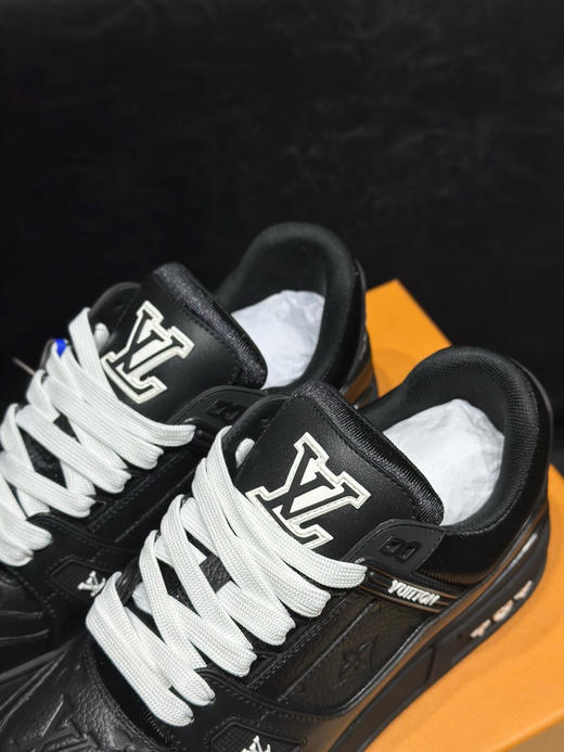 夏季特惠💰600 LV公司级 路易威登 trainer 走秀新款经典走秀新款 商品图7
