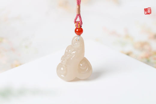 和田藕粉玉【如意】吊坠 配精美挂绳 商品图3