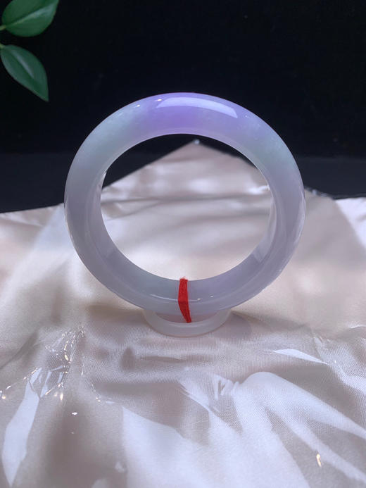 612799，50.5 紫罗兰手镯，一截粉紫底，整体干净清爽 商品图0