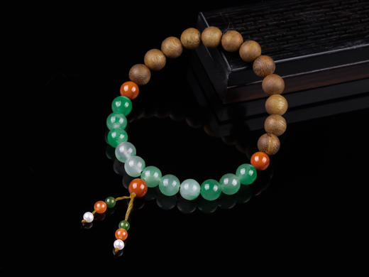 XY0305沉香+非洲翠南红珍珠手串 商品图2