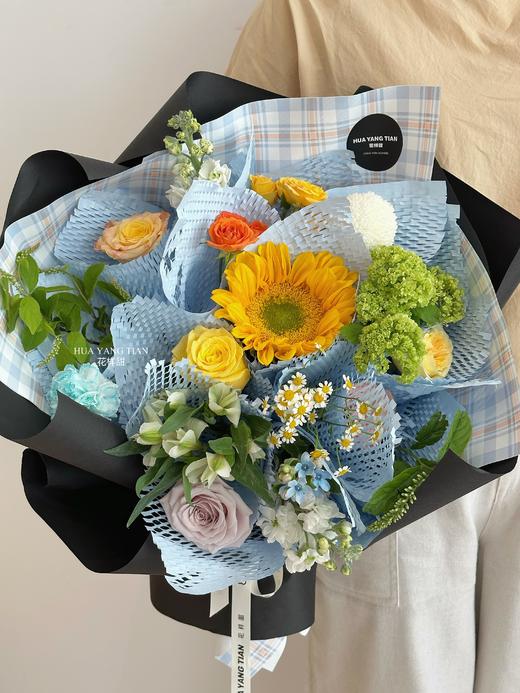 青锋破晓· 18岁成人礼花束（男生版 18支 送给你的每一岁） 商品图1