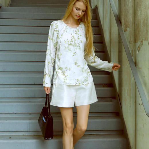 洛诗琳04432气质国风衬衫2025夏季新款改良国风印花上衣1275 商品图0