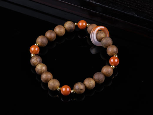 XY0301沉香+南红四季好运手串 商品图5