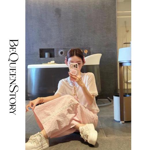 【孤品样衣，不退不换】【轻氧彩绘】显瘦V领羊毛混纺烫钻蕾丝慵懒上衣2025夏季新品 商品图4