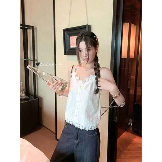 <曾小咸推荐>纽扣拼接蕾丝边吊带背心夏季 商品图3