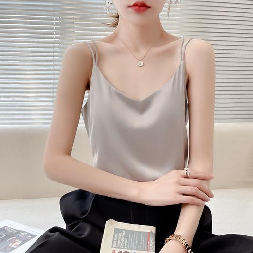 雀说丝绸缎面女装新修身v领短款小众设计内搭美背吊带背心ALR-D23 商品图8