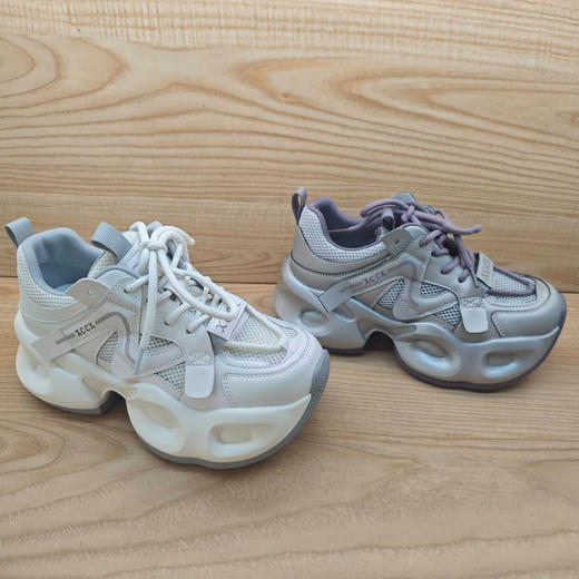 豪行25251586运动休闲女鞋 商品图0