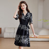 雀说新款时尚潮流短袖V领优雅气质系带裙子黑色印花连衣裙AL8619 商品缩略图2