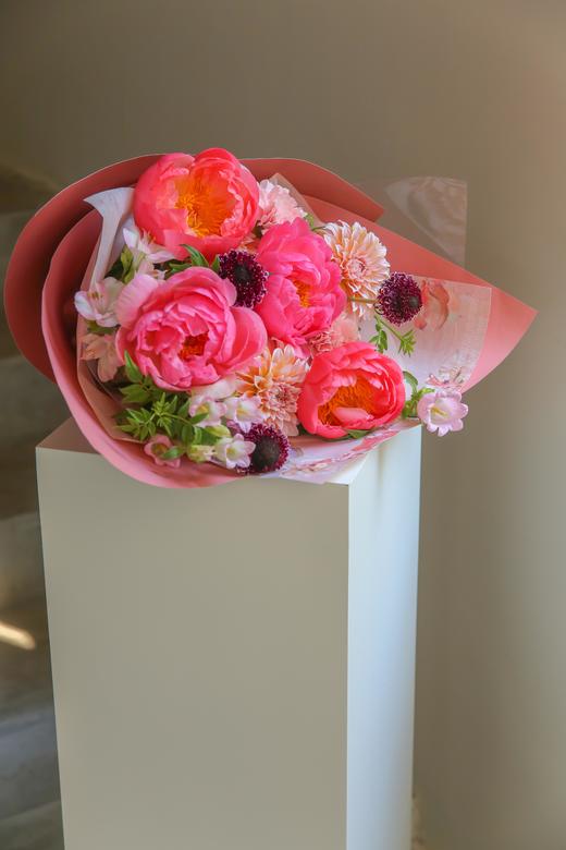 法式花束落日珊瑚芍药暮霞色奶油桃子松虫草 商品图5