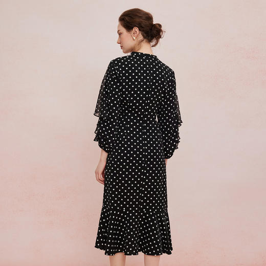 QF865斯尔丽2025夏季新款法式优雅浪漫个性袖设计感收腰收褶显瘦连衣裙 商品图1