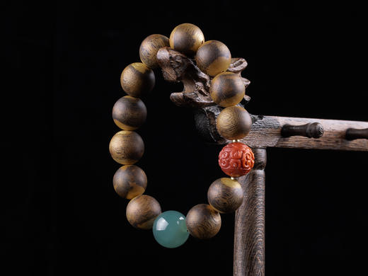 XY0304沉香+翡翠南红回纹珠手串 商品图8