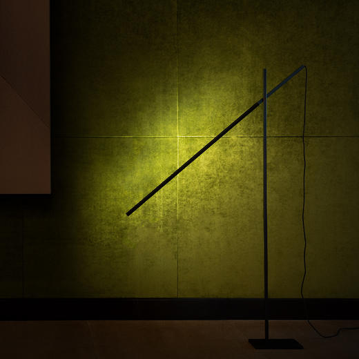 摩根玛德琳系列聚光落地灯 商品图1