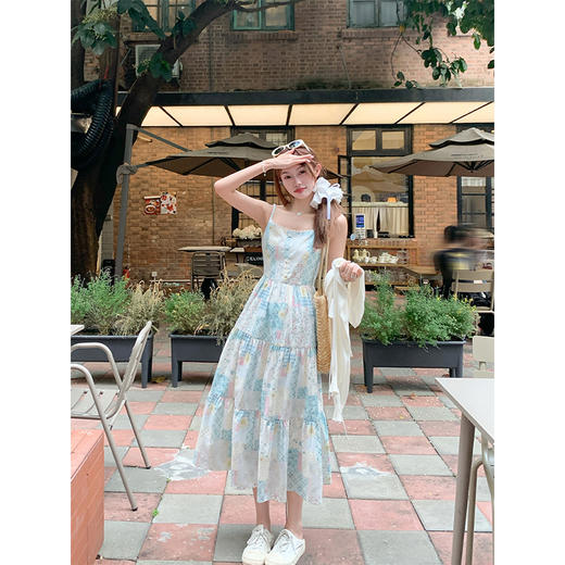 【折后再享2件88折】微信打折价！碎花无袖吊带裙 日常219.99/件 立减70 秒杀149.99/件！！ 商品图3