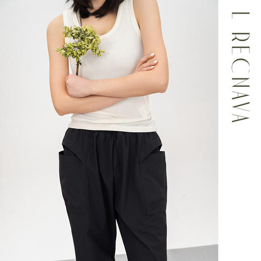 L RECNAVA 莫代尔山羊绒U领宽肩带背心（不带胸垫） 商品图3