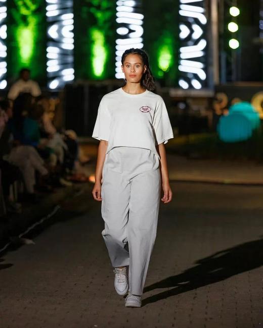 现货 PLD走秀系列蛇年限定款短袖  胸口刺绣蛇纹字母logo图案 商品图2