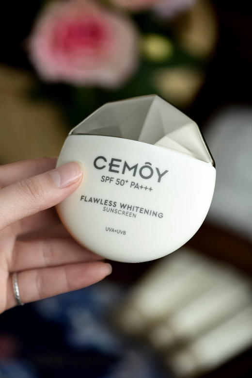 【韦雪推荐】CEMOY/澳诗茉无瑕倍护美白防晒新版50g 清爽不油腻SPF50 两套送随机赠品 商品图2