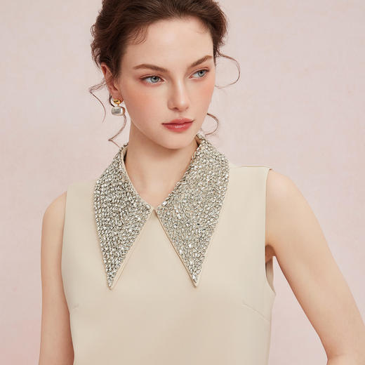 QF849斯尔丽2025新款宴会小礼服直身款显瘦显高精致钉珠领无袖连衣裙 商品图9