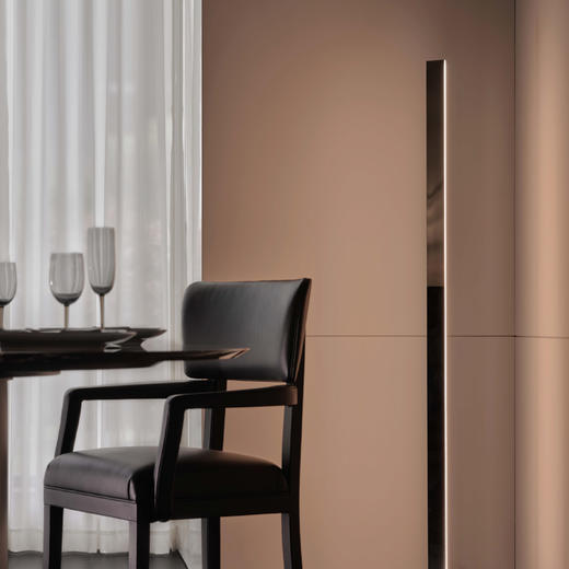 摩根X琚宾大师联名款浮光系列面光落地灯 商品图4