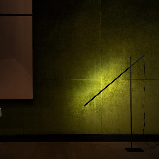 摩根玛德琳系列聚光落地灯 商品图4