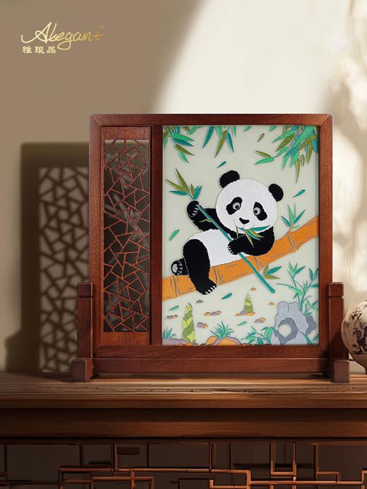 【彼达思】雅琅晶 国宝熊猫插屏  双面雕刻可定制商务送礼办公家用摆件 商品图3
