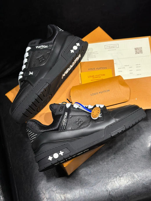 夏季特惠💰600 LV公司级 路易威登 trainer 走秀新款经典走秀新款 商品图1