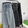 点此购买 阿迪男女款阔腿工装多口袋钻石腰带三条杠宽松运动牛仔裤 LL 317011 商品缩略图0