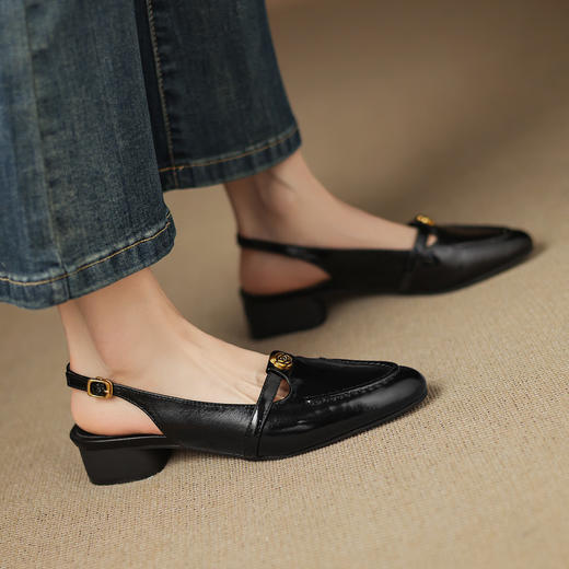 【预售5天】巨秀气~舒服超软真皮山茶花包头凉鞋夏季新款粗跟中跟女鞋子WC&MM3270 商品图4