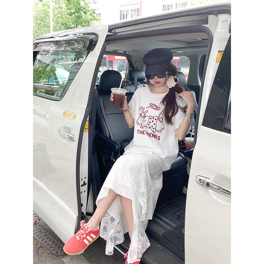 <曾小咸推荐>甜酷风蕾丝刺绣不规则长裙女 商品图1
