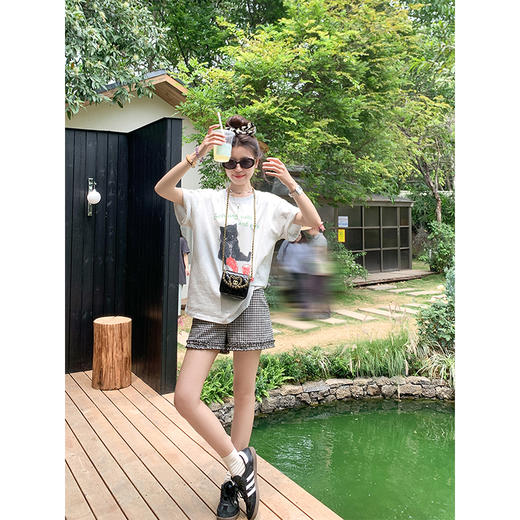 <曾小咸推荐>荷叶边黑白格短裤 商品图3