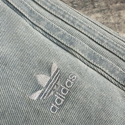 点此购买 阿迪男女款阔腿工装多口袋钻石腰带三条杠宽松运动牛仔裤 LL 317011 商品图14