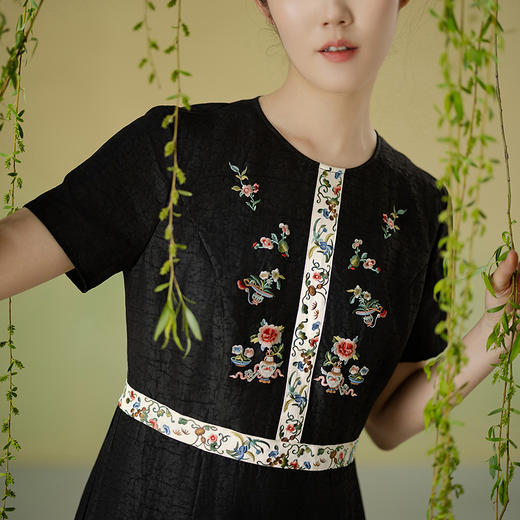 【林栖设计小店】（现货）新中式真丝香云纱连衣裙显瘦2025夏季新品短袖长裙女装T1952451 商品图7